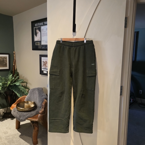 TNA Pants - TNA Sweat Feece Olive Green Cargo Sweatpants